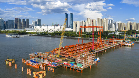 杭州钱江三桥西兴大桥重建中