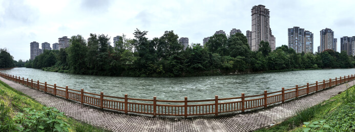 成都温江区江安河绿道建筑风光全景图